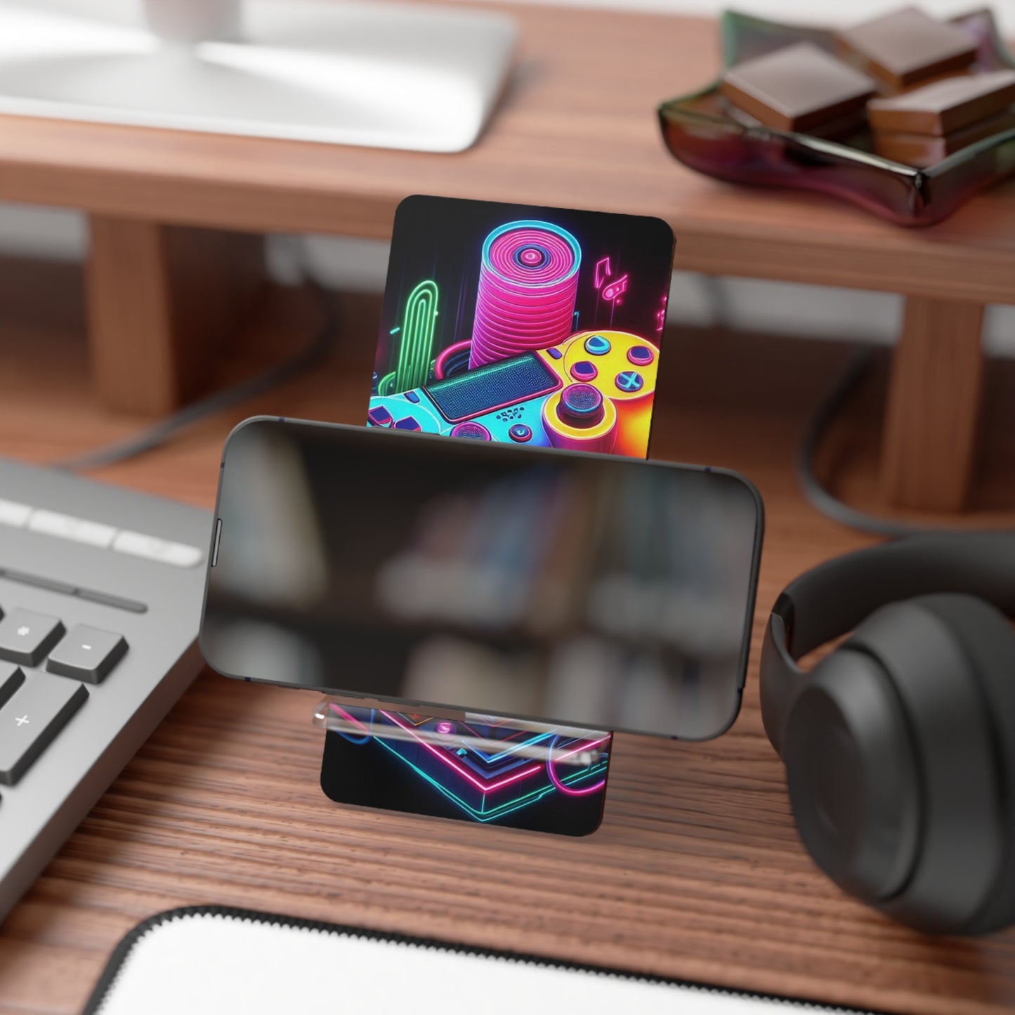 Gamer Mobile Display Stand for Smartphones