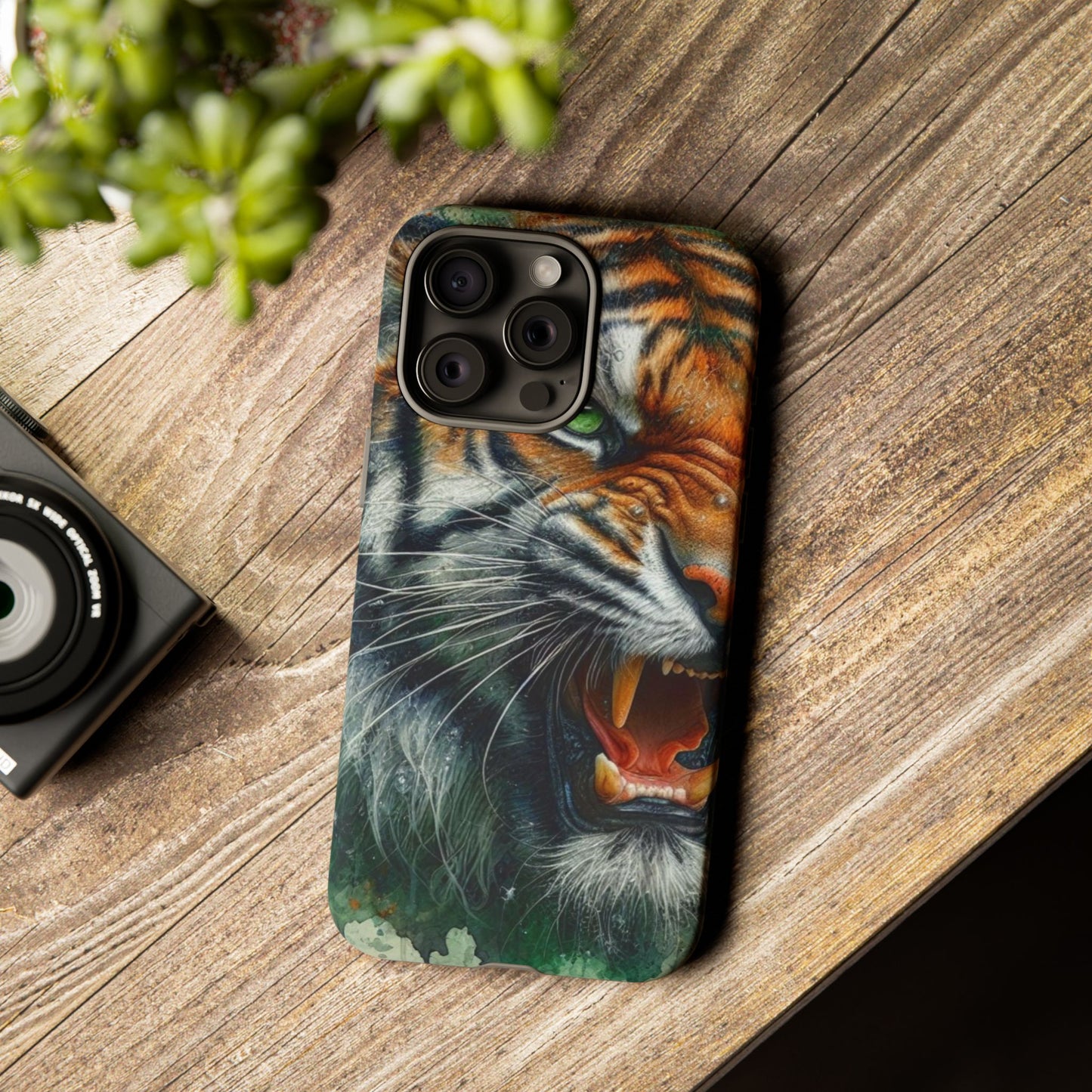 Tough Cases - tiger green