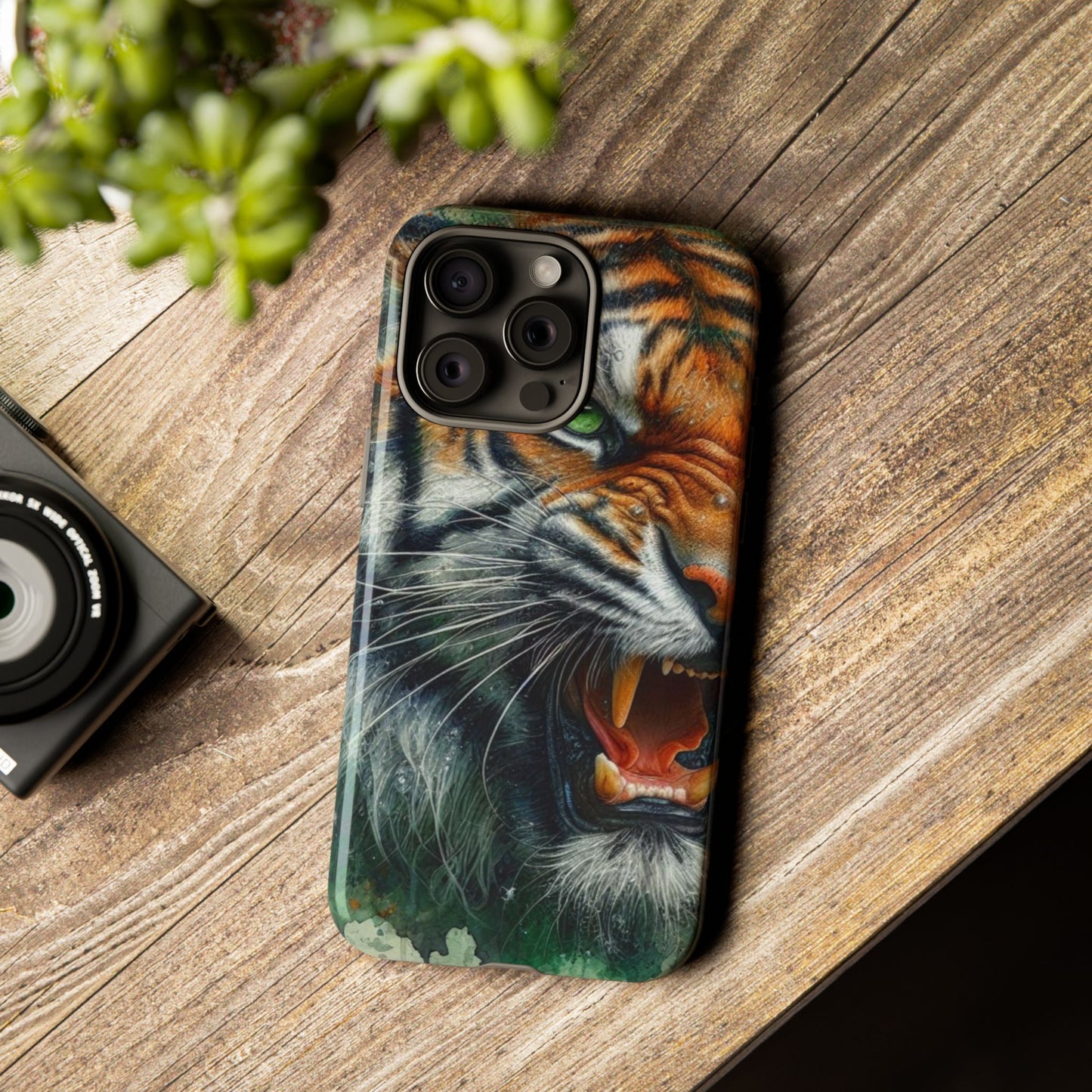Tough Cases - tiger green