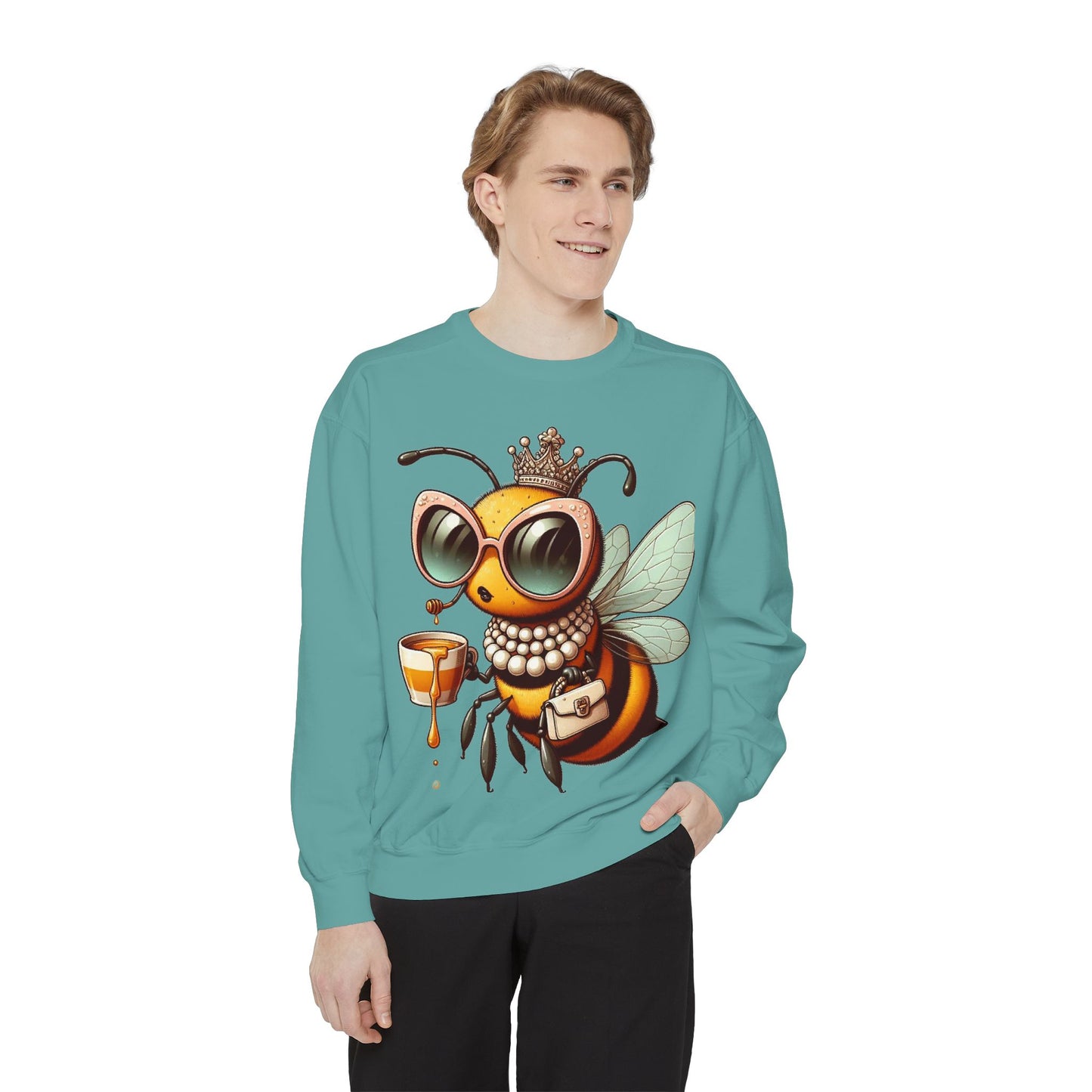 Unisex Garment-Dyed Sweatshirt bougie bee